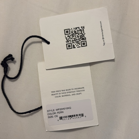 Mansur Gavriel cloud clutch. Like new. - Picture 7 of 7